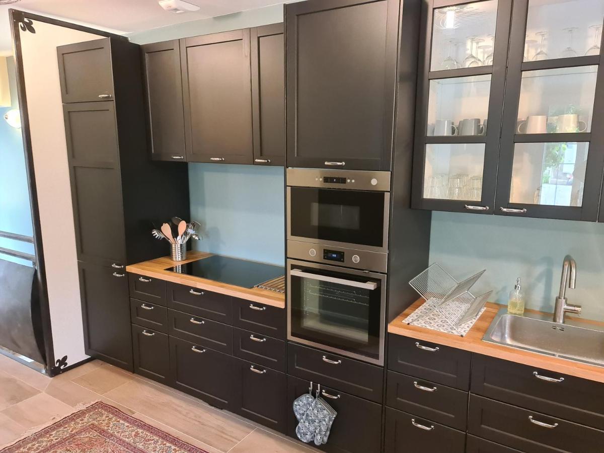 Bleautiful "Eugenie" Charmante Maison De Ville Фонтенбло Экстерьер фото